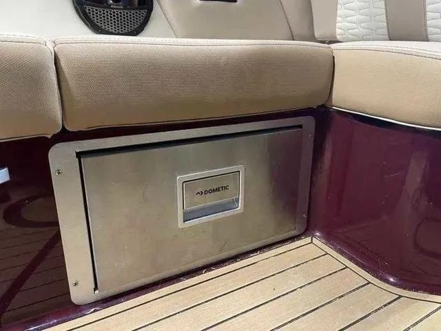 Slide: The Image of MasterCraft X26 2024 - 16