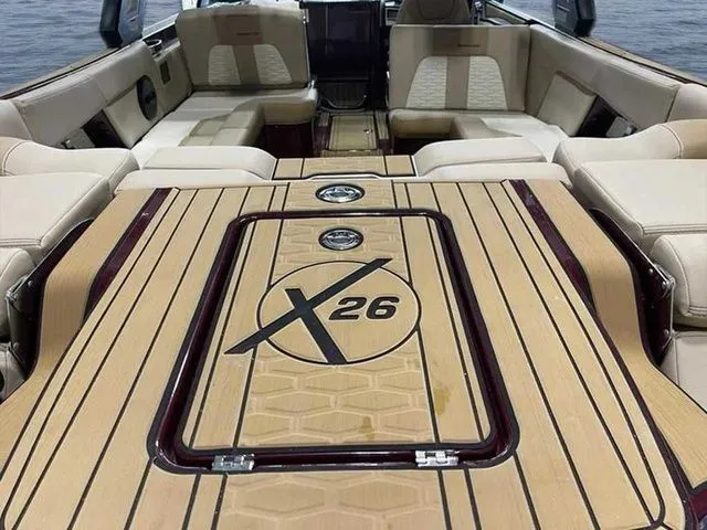 Slide: The Image of MasterCraft X26 2024 - 19