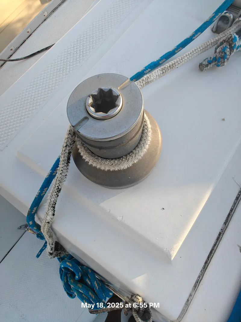 Slide: The Image of Hunter 31 1984 - 6