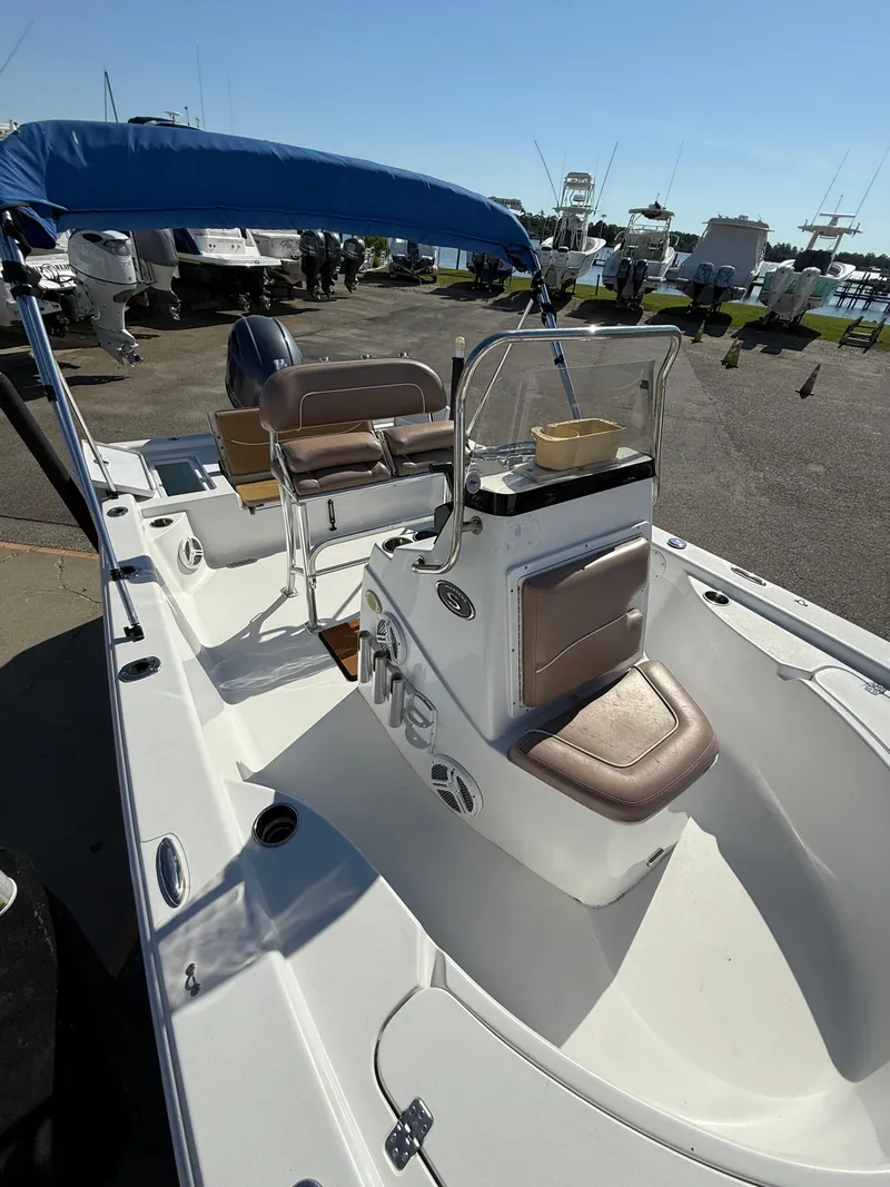 Slide: The Image of Sportsman Masters 207 Bay Boat 2015 - 13
