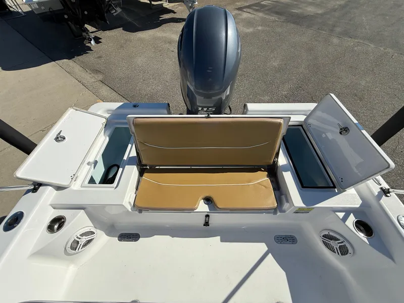 Slide: The Image of Sportsman Masters 207 Bay Boat 2015 - 15