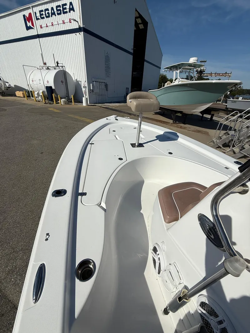 Slide: The Image of Sportsman Masters 207 Bay Boat 2015 - 8