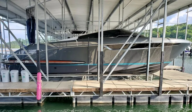 Slide: The Image of Riva 38 Dolce Vita - Lift Kept - 4