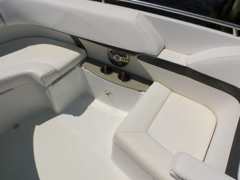 Slide: The Image of Formula Bowrider 310 2012 - 24