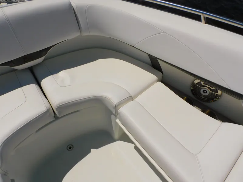 Slide: The Image of Formula Bowrider 310 2012 - 25