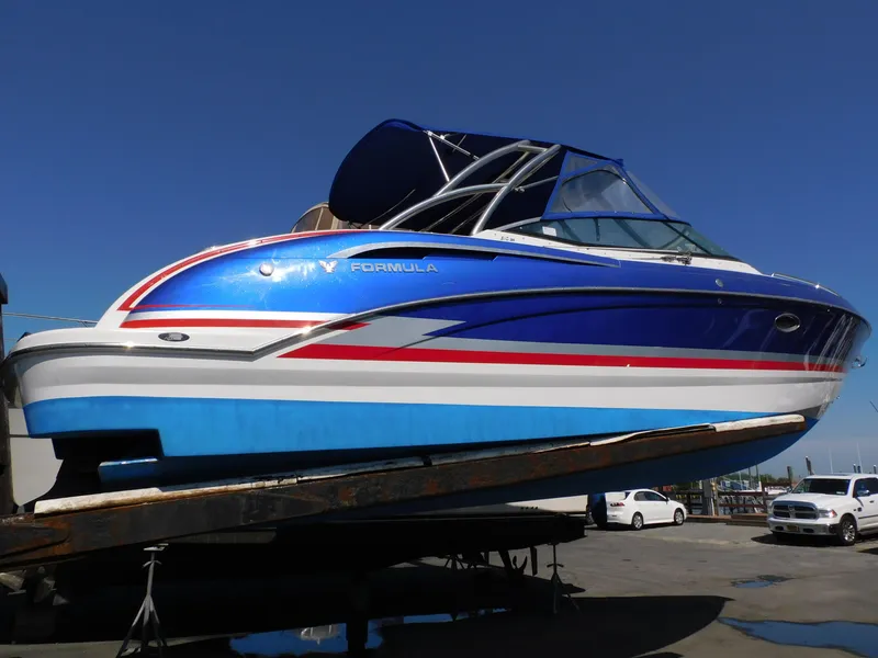 Slide: The Image of Formula Bowrider 310 2012 - 3