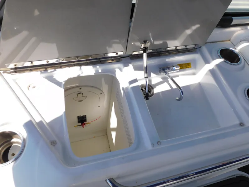 Slide: The Image of Formula Bowrider 310 2012 - 36