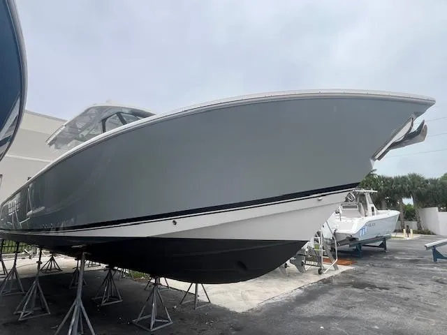 Slide: The Image of 2023 Pursuit S358 - 27