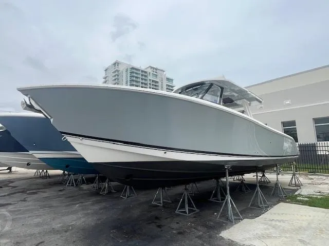 Slide: The Image of 2023 Pursuit S358 - 28