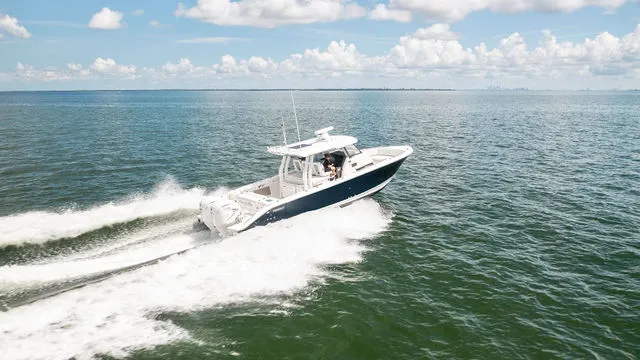 Slide: The Image of Pursuit S 358 Sport 2023 - 42