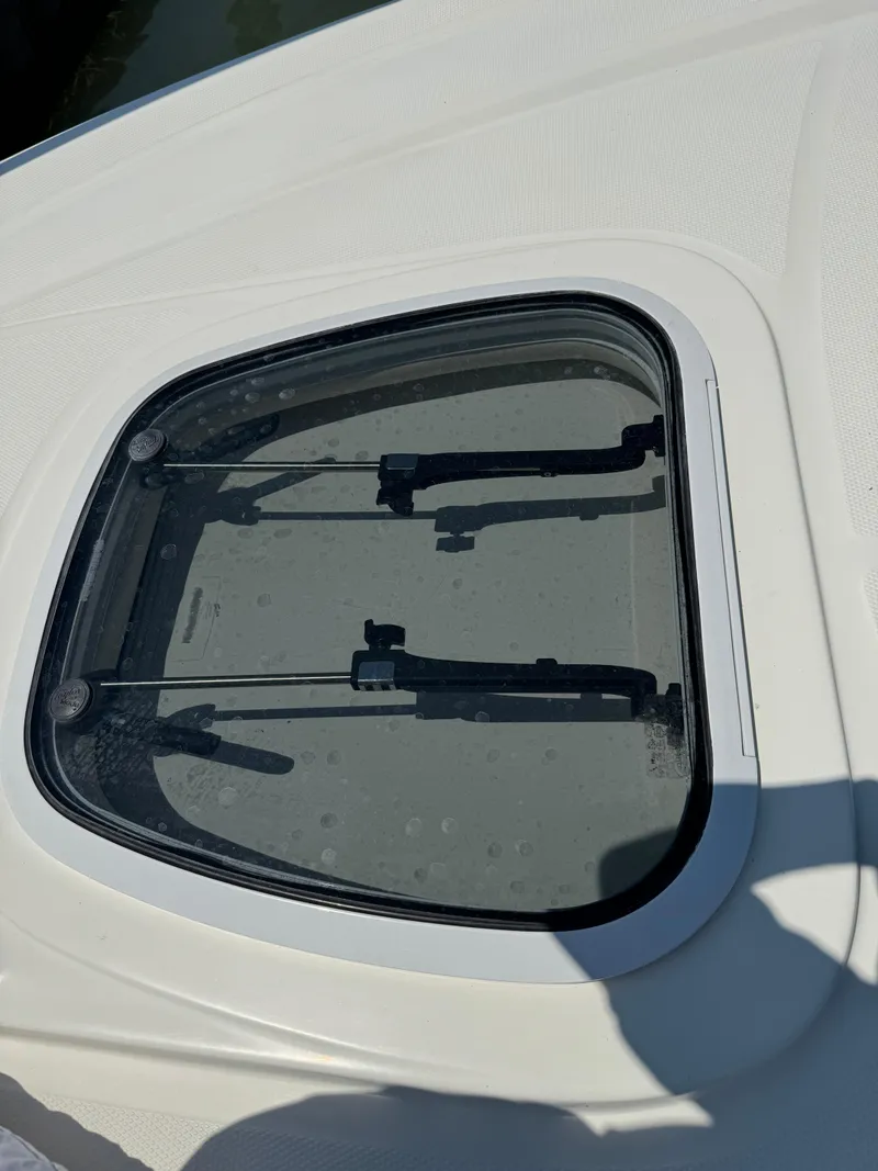 Slide: The Image of Sea Ray 290 Sundancer 2006 - 16