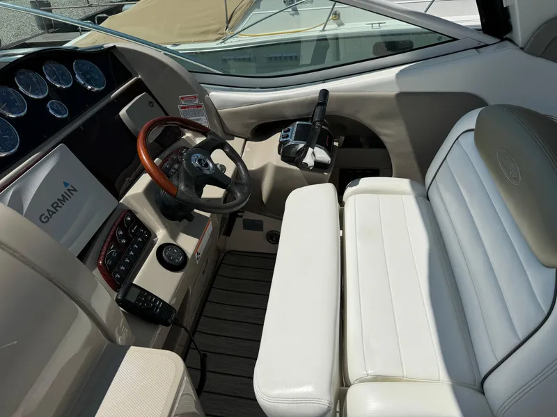 Slide: The Image of Sea Ray 290 Sundancer 2006 - 23