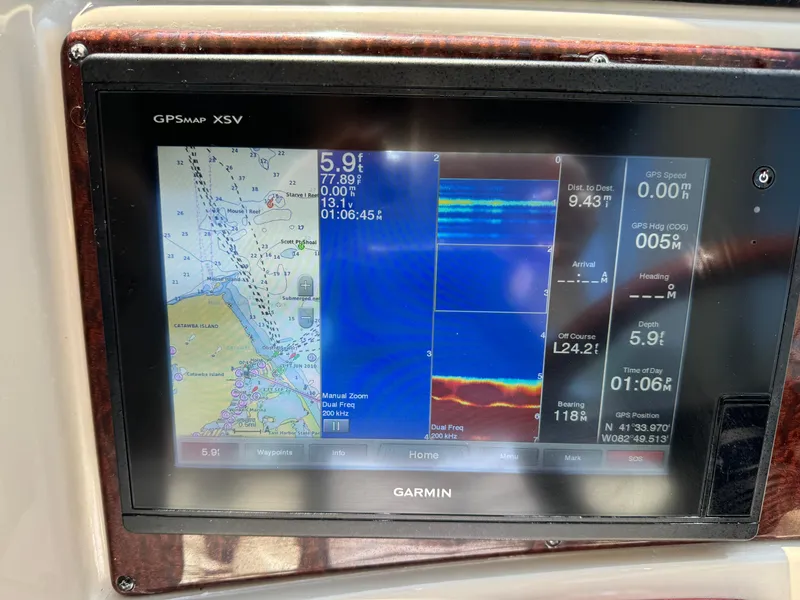 Slide: The Image of Sea Ray 290 Sundancer 2006 - 29