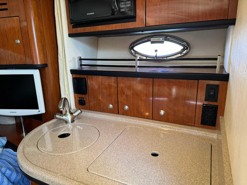 Slide: The Image of Sea Ray 290 Sundancer 2006 - 34