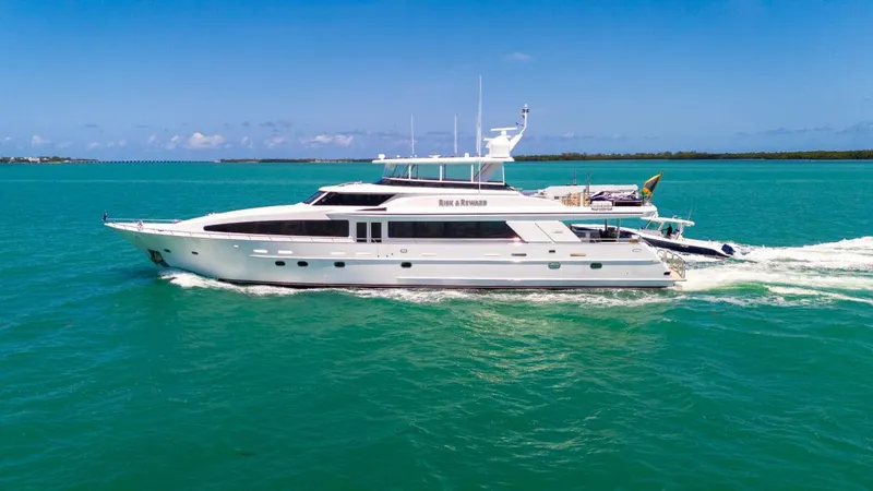 Slide: The Image of Crescent Raised Pilothouse 2004 - 81