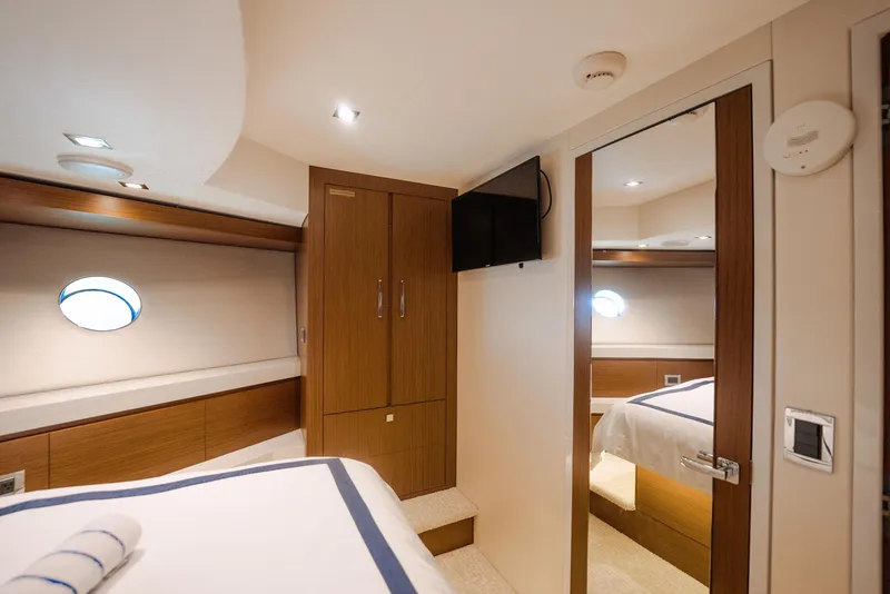 Slide: The Image of Luxurious cabin interior of 2017 Hatteras M75 Panacera yacht with modern amenities. - 22