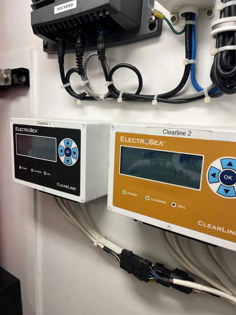 Slide: The Image of Hatteras M75 Panacera 2017 - 64