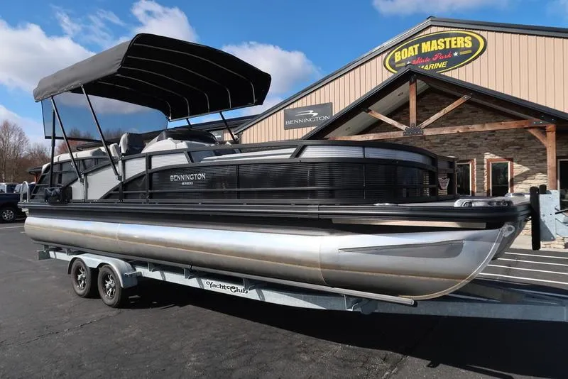 Slide: The Image of 2021 Bennington 24 RTFB pontoon boat on trailer at Boat Masters Marine. - 0
