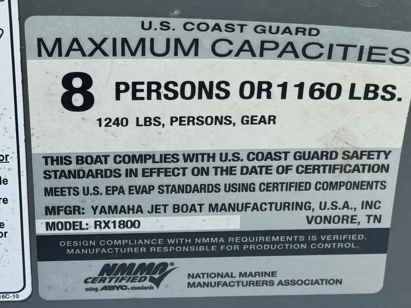 Slide: The Image of 2018 Yamaha Boats AR190 capacity label, 8 persons or 1160 lbs, U.S. Coast Guard compliant. - 28