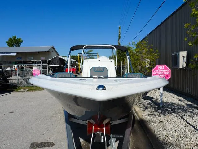 Slide: The Image of ALK 2 Powerboats 22CRS - GPS - STEREO 2025 - 30