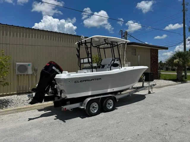 Slide: The Image of Clearwater 2200CC - SIMRAD GO9 - SUZUKI 250! 2025 - 43