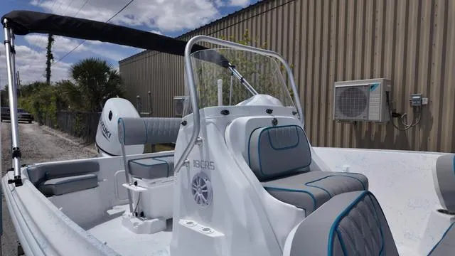 Slide: The Image of ALK 2 Powerboats 18CRS - GPS- STEREO 2025 - 2