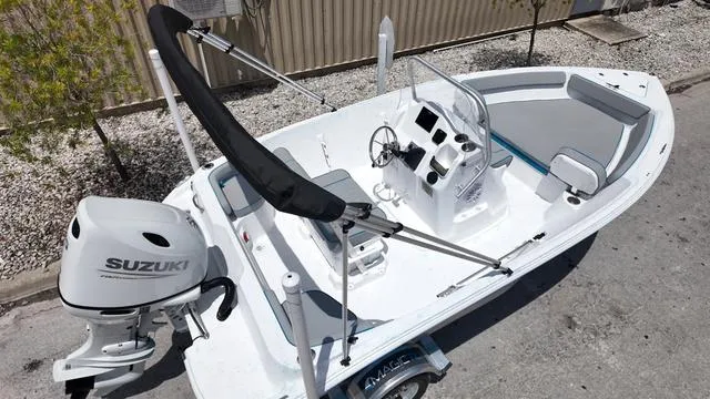 Slide: The Image of ALK 2 Powerboats 18CRS - GPS- STEREO 2025 - 32