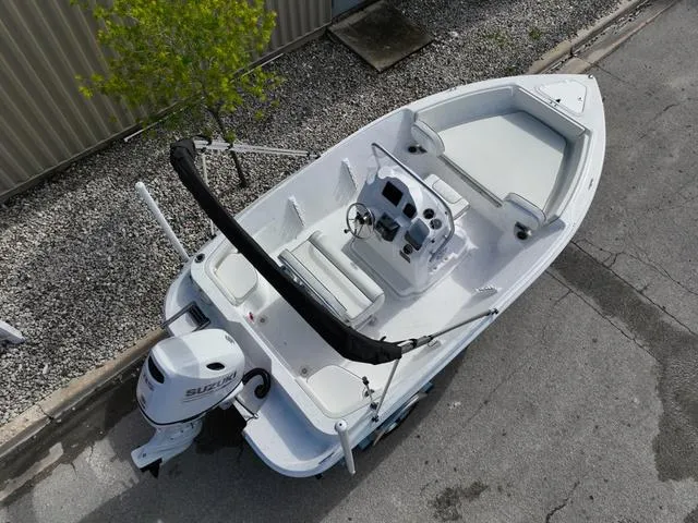 Slide: The Image of ALK 2 Powerboats 18CRS - GPS- STEREO - LEANING POST 2025 - 10