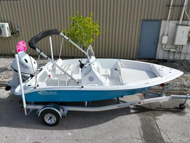 Slide: The Image of ALK 2 Powerboats 18CRS - GPS- STEREO - LEANING POST 2025 - 12