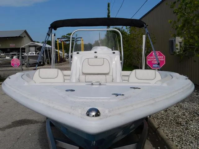 Slide: The Image of ALK 2 Powerboats 18CRS - GPS- STEREO - LEANING POST 2025 - 3