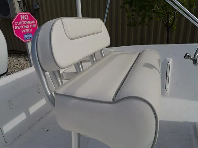 Slide: The Image of ALK 2 Powerboats 18CRS - GPS- STEREO - LEANING POST 2025 - 31