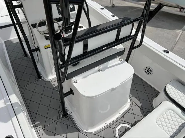 Slide: The Image of Clearwater 2300 CC 2024 - 9