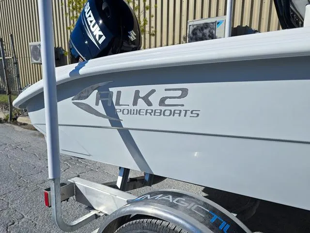 Slide: The Image of ALK 2 Powerboats 22CRX 2025 - 16