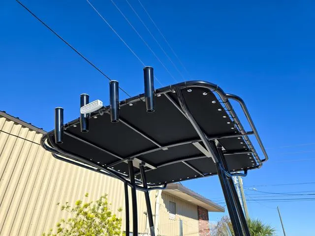 Slide: The Image of ALK 2 Powerboats 22CRX 2025 - 27