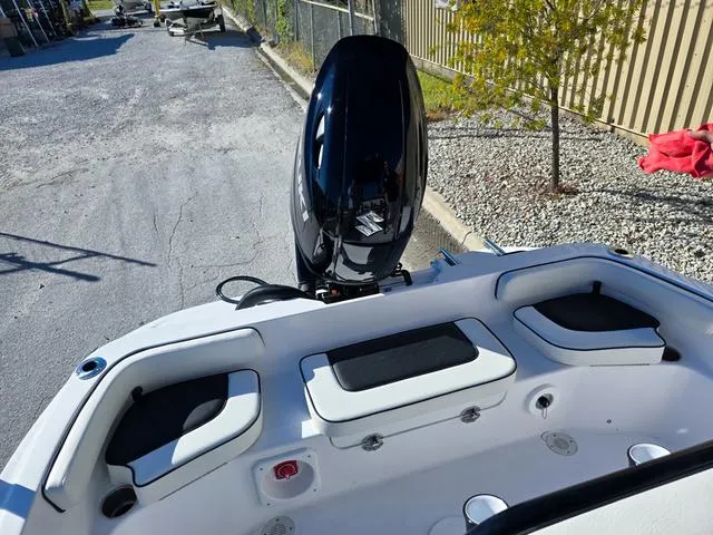 Slide: The Image of ALK 2 Powerboats 22CRX 2025 - 33