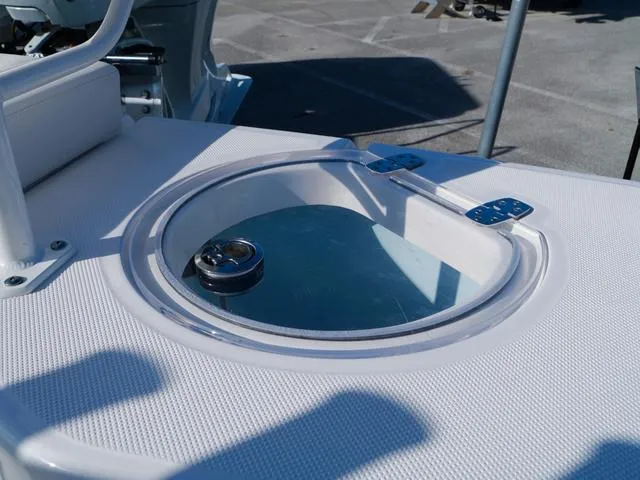 Slide: The Image of Sea Born FX25 LE 2025 - 50