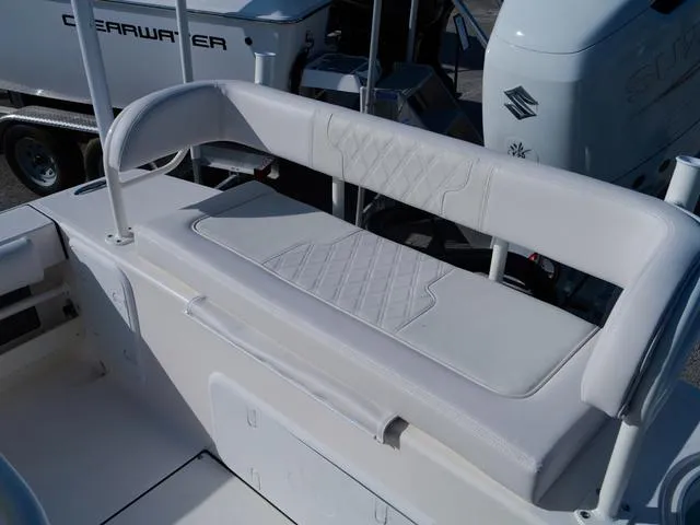 Slide: The Image of Sea Born FX25 LE 2025 - 51