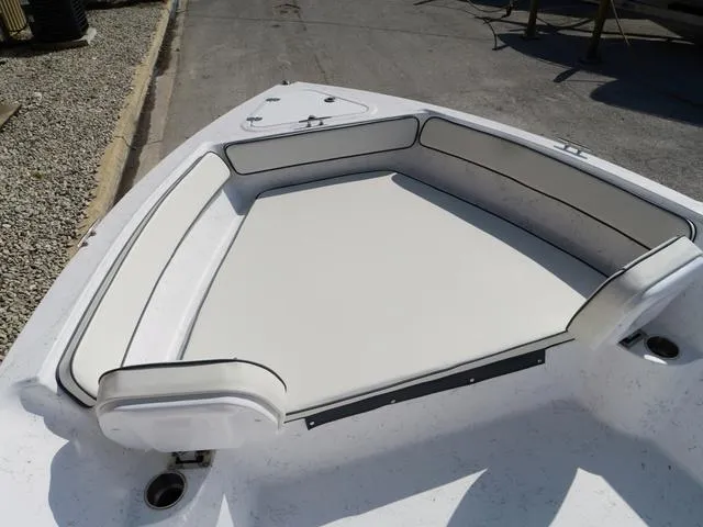 Slide: The Image of ALK 2 Powerboats 22CRS - GPS - STEREO 2025 - 2