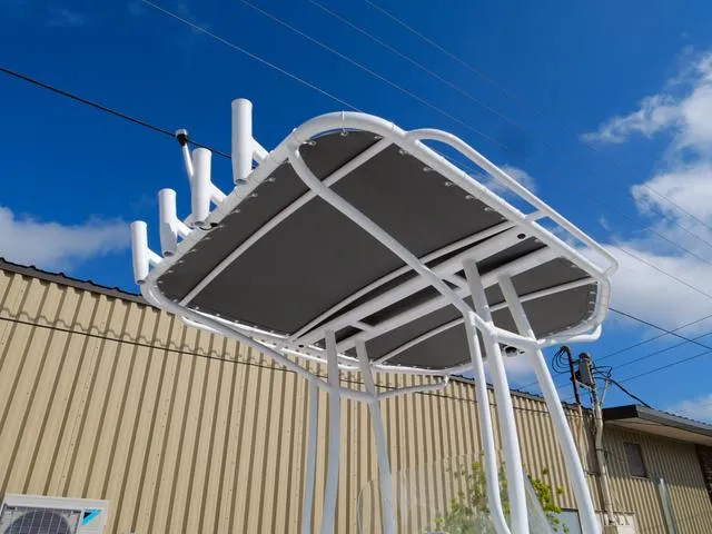 Slide: The Image of ALK 2 Powerboats 22CRS - GPS - STEREO 2025 - 9