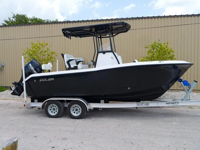 Slide: The Image of Polar 220 CC - Simrad 9 - Stereo 2025 - 8