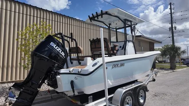 Slide: The Image of Polar 220 CC Simrad 9, Stereo, Ski Bar 2025 - 11