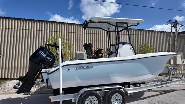 Slide: The Image of Polar 220 CC Simrad 9, Stereo, Ski Bar 2025 - 12