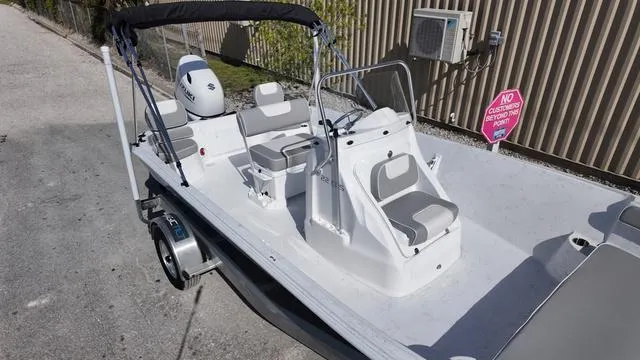 Slide: The Image of ALK 2 Powerboats 22CRS BIMINI 2025 - 26