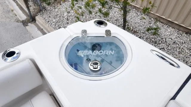 Slide: The Image of Sea Born LX26LE 2025 - 35