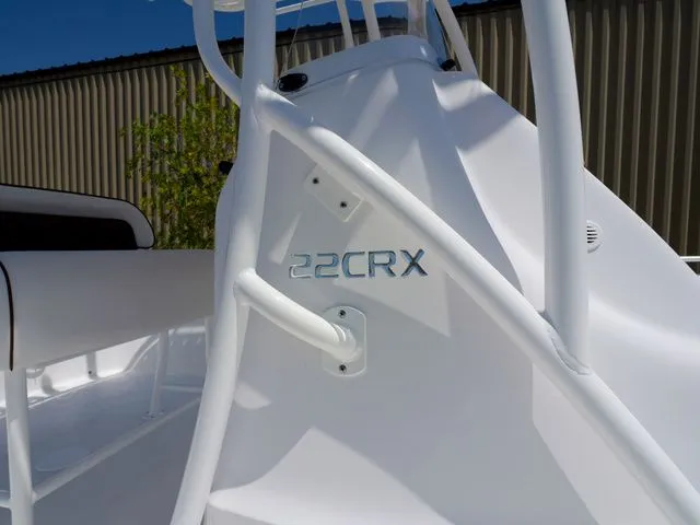 Slide: The Image of ALK 2 Powerboats 22CRX - Kicker Stereo - Simrad 9 2025 - 31