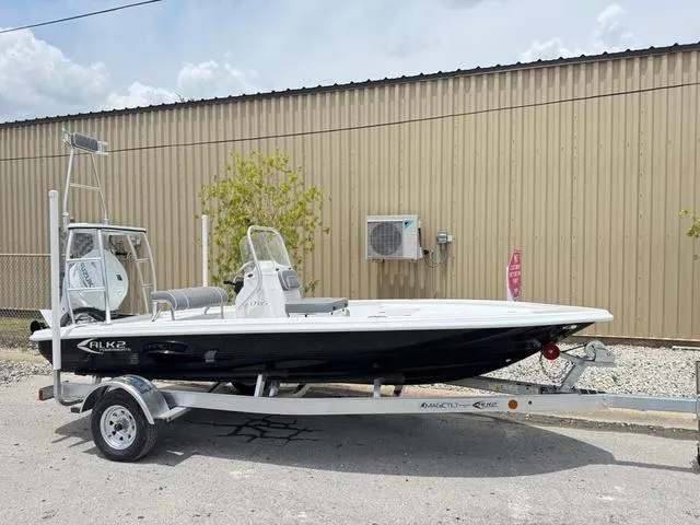 Slide: The Image of ALK 2 Powerboats 17HS 2025 - 18