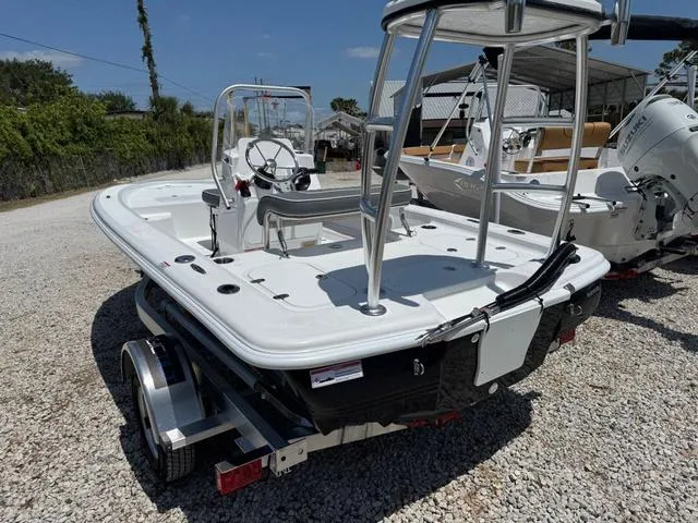 Slide: The Image of ALK 2 Powerboats 17HS 2025 - 31