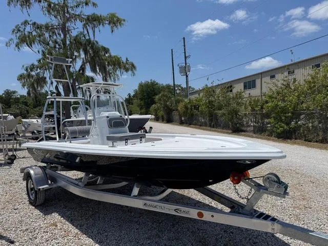 Slide: The Image of ALK 2 Powerboats 17HS 2025 - 36