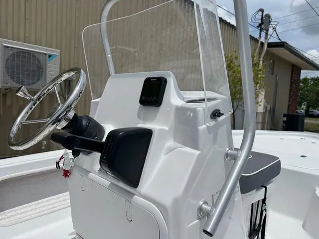 Slide: The Image of ALK 2 Powerboats 17HS 2025 - 39