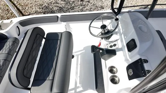 Slide: The Image of ALK 2 Powerboats 23CRX 2025 - 24